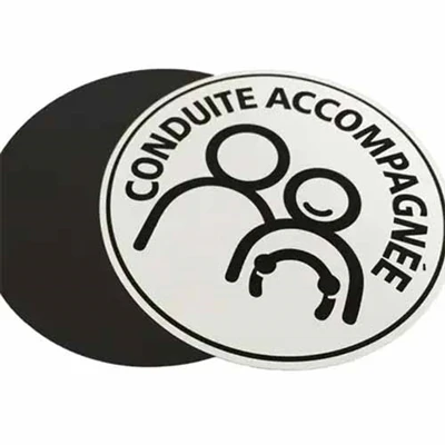 There May Be Several Reasons Why The ETIE Magnetic Car Decal Cannot Stick.